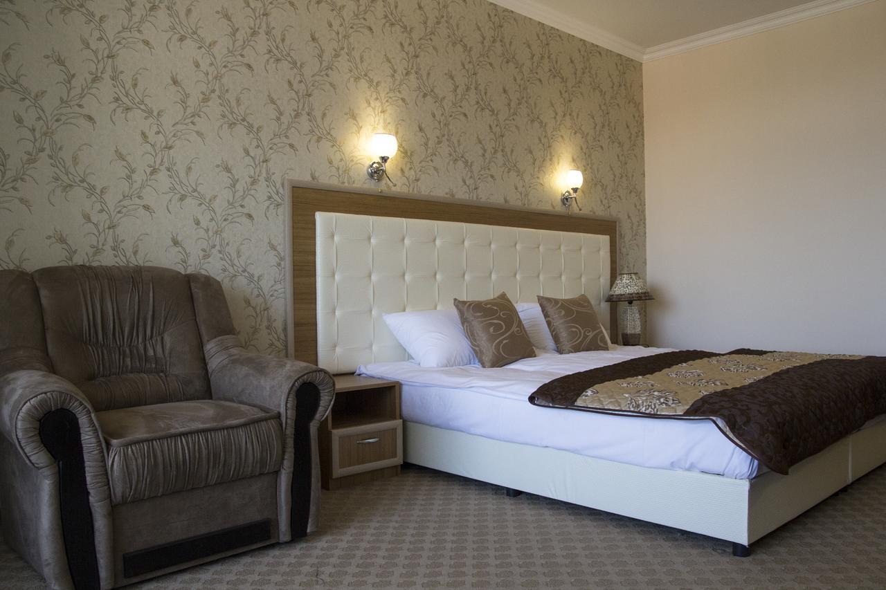 Hotel Paradise 3*